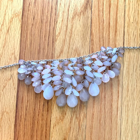 Women’s pale purple and fun cha cha style necklace with teardrop shaped beads - Picture 2 of 7